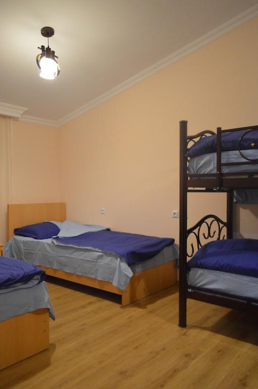 Guest House Qubi Kazbegi Exterior foto